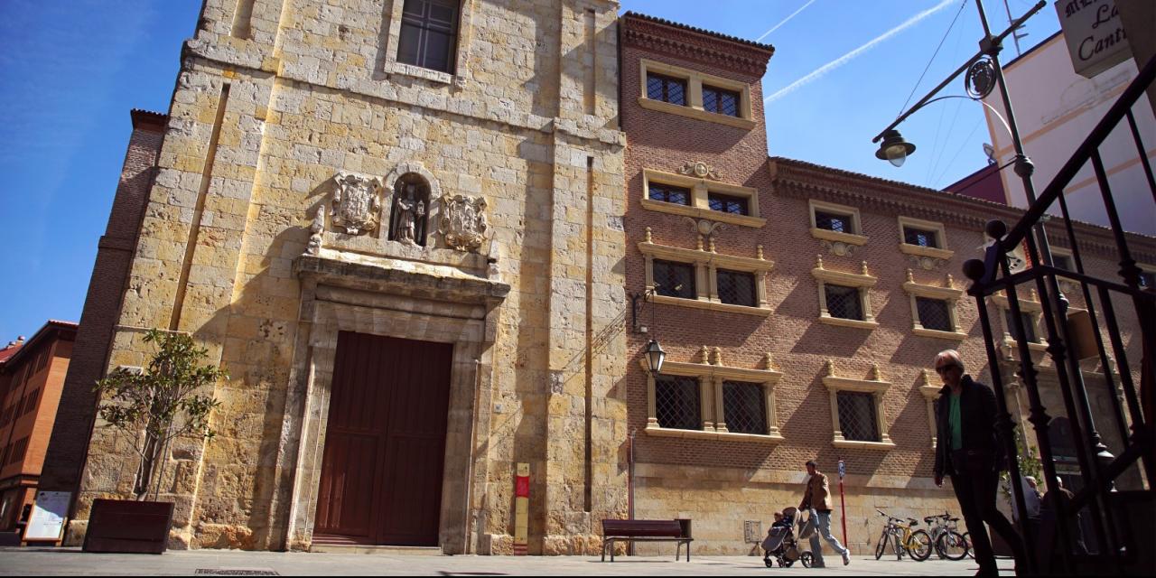 Agustinas Canónigas