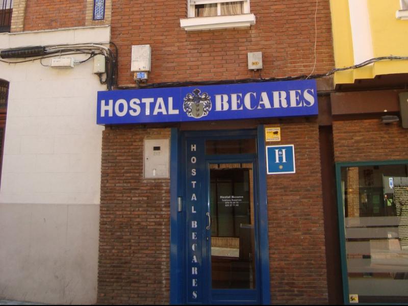 Hostal Becares