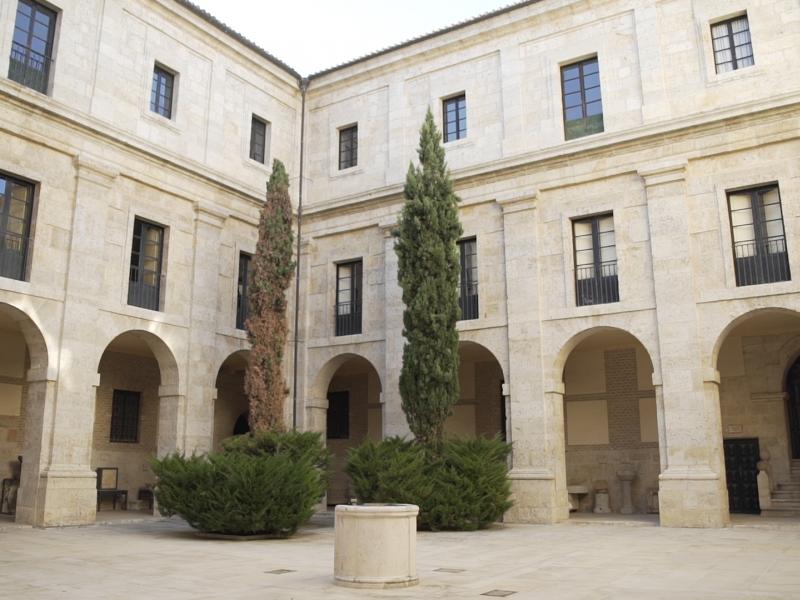 Palacio Episcopal y Museo Diocesano 